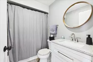 3425 Harris Dr, Northbrook, IL 60062 - Photo 18