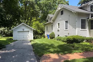 240 Hill Ave, Glen Ellyn, IL 60137 - Photo 6