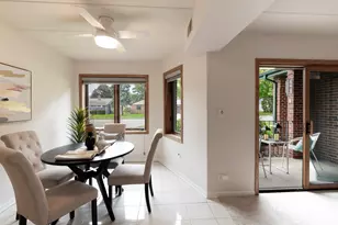 616 E 5th Ave, Naperville, IL 60563 - Photo 8