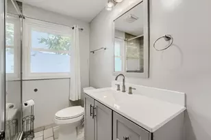 621 W Slocum Lake Rd, Wauconda, IL 60084 - Photo 14