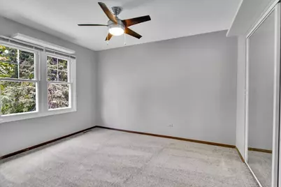 940 French Drive, Mundelein, IL 60060 - Photo 32