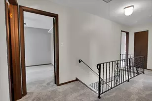940 French Dr, Mundelein, IL 60060 - Photo 38