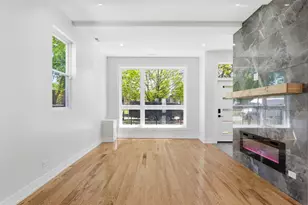 616 N Avers Ave, Chicago, IL 60624 - Photo 10