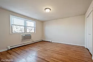 2001 W Touhy Ave, Chicago, IL 60645 - Photo 6