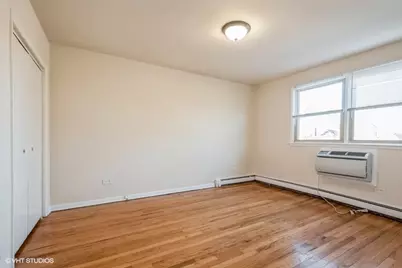 2001 W Touhy Avenue #301, Chicago, IL 60645 - Photo 4