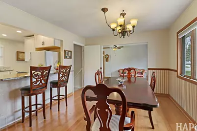 804 Elm Street, Maple Park, IL 60151 - Photo 12