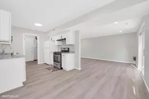 1405 Merrimac Ln, Hanover Park, IL 60133 - Photo 10