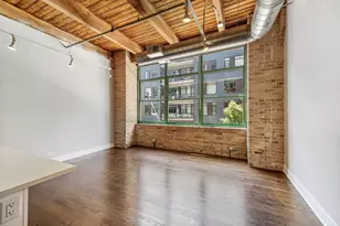 1017 W Washington Blvd, Chicago, IL 60607 - Photo 8