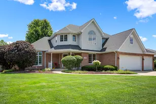 1048 Yamma Ridge, New Lenox, IL 60451 - Photo 2