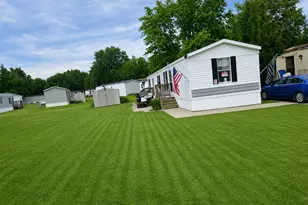 300 E Spencer St, Dwight, IL 60420 - Photo 1