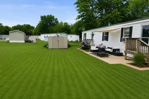 300 E Spencer St, Dwight, IL 60420 - Photo 2
