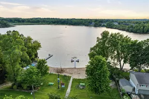 6411 Londonderry Dr, Cary, IL 60013 - Photo 32