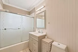 2600 Oakton St, Park Ridge, IL 60068 - Photo 12
