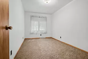 201 E Ririe Pl, Flanagan, IL 61740 - Photo 14