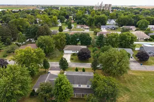 201 E Ririe Pl, Flanagan, IL 61740 - Photo 36