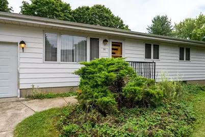 201 E Ririe Place, Flanagan, IL 61740 - Photo 2