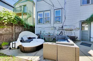 2102 W Belle Plaine Ave, Chicago, IL 60618 - Photo 60