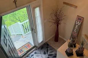 3034 Autumn Lake Dr, Aurora, IL 60504 - Photo 2