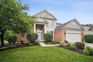 2 Springbrook Ct, Streamwood, IL 60107 - Photo 1