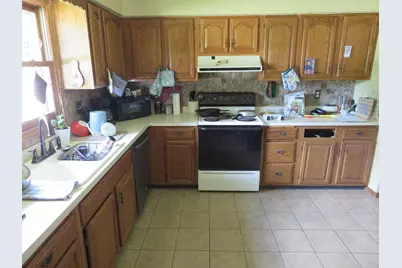 301-303 Carriage Drive, Morris, IL 60450 - Photo 22
