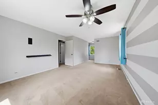 846 Pheasant Walk Dr, Schaumburg, IL 60193 - Photo 18