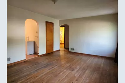 314 S Orchard Avenue, Waukegan, IL 60085 - Photo 4