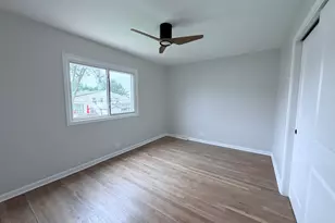 1132 Brighton Pl, Glen Ellyn, IL 60137 - Photo 12