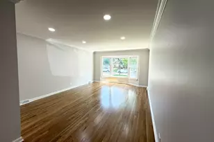 1132 Brighton Pl, Glen Ellyn, IL 60137 - Photo 2