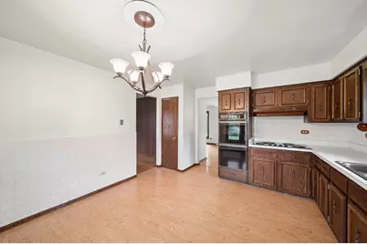336 79th Avenue, Willowbrook, IL 60527 - Photo 10
