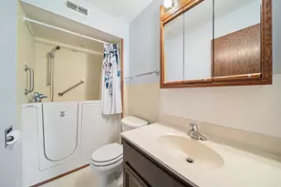 336 79th Ave, Willowbrook, IL 60527 - Photo 16