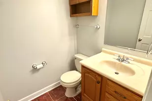 1460 Fairlane Dr, Schaumburg, IL 60193 - Photo 14