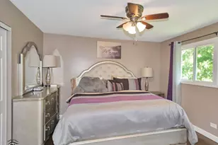 1215 187th St, Homewood, IL 60430 - Photo 10
