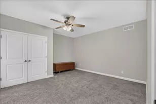 6226 Hathaway Trail, Roscoe, IL 61073 - Photo 36
