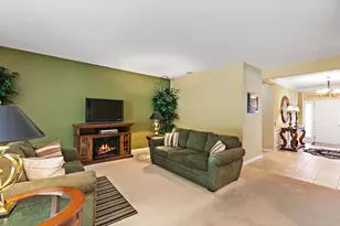 12225 Arlington Dr, Huntley, IL 60142 - Photo 14