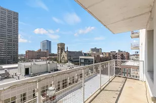 1845 S Michigan Ave, Chicago, IL 60616 - Photo 8