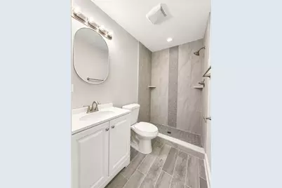 235 Hedgerow Drive, Bloomingdale, IL 60108 - Photo 16