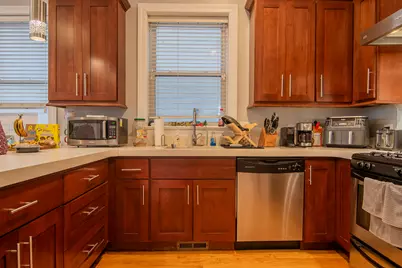 3718 N Wilton Avenue #2, Chicago, IL 60613 - Photo 6