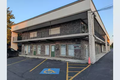 7925 W 103 Street #7, Palos Hills, IL 60465 - Photo 1