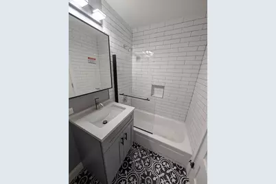 7925 W 103 Street #7, Palos Hills, IL 60465 - Photo 2