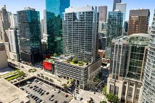 240 E Illinois St, Chicago, IL 60611 - Photo 1
