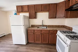 9654 Golf Terrace, Des Plaines, IL 60016 - Photo 4