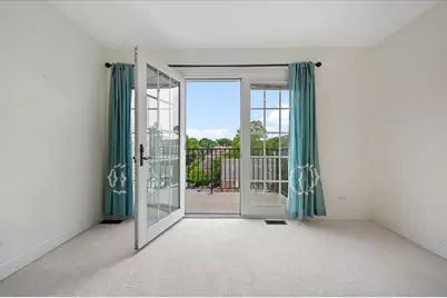 2536 McDaniel Avenue #402, Evanston, IL 60201 - Photo 20