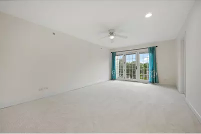 2536 McDaniel Avenue #402, Evanston, IL 60201 - Photo 18