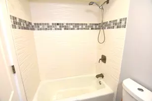 1285 Bamburg Ct, Hanover Park, IL 60133 - Photo 24