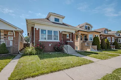 2716 East Avenue, Berwyn, IL 60402 - Photo 1