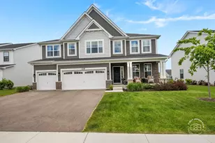 115 Piper Glen Ave, Oswego, IL 60543 - Photo 1
