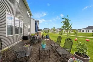 115 Piper Glen Ave, Oswego, IL 60543 - Photo 32