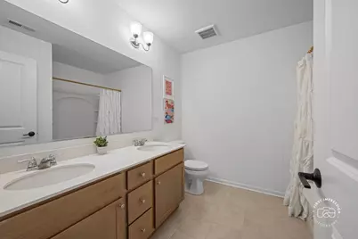 115 Piper Glen Avenue, Oswego, IL 60543 - Photo 16