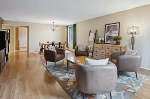 110 S Dunton Ave, Arlington Heights, IL 60005 - Photo 4