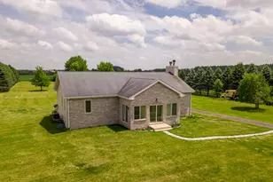 16649 Beaverton Rd, Capron, IL 61012 - Photo 6